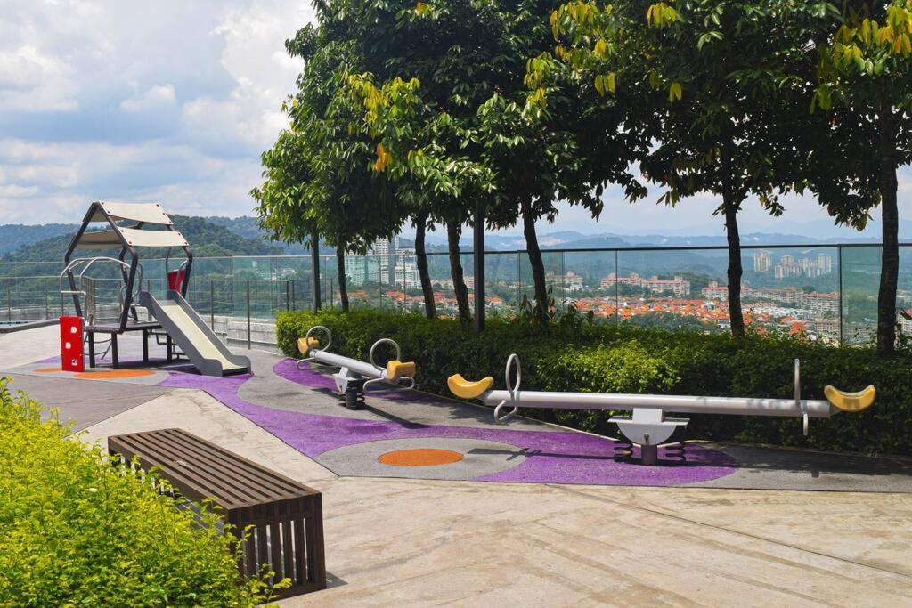 Ekocheras Loft 5 Pax, #snooker #abovemall #balcony #freecarpark Pangsapuri